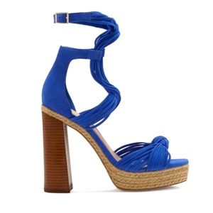VC John Camuto Nyla Strappy Royal Blue Leather Platform stacked Heels Size 7.5